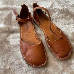 Crupon brown sandals, size 38